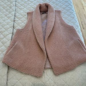 Norla Sherpa/Leather Vest Sz S/M